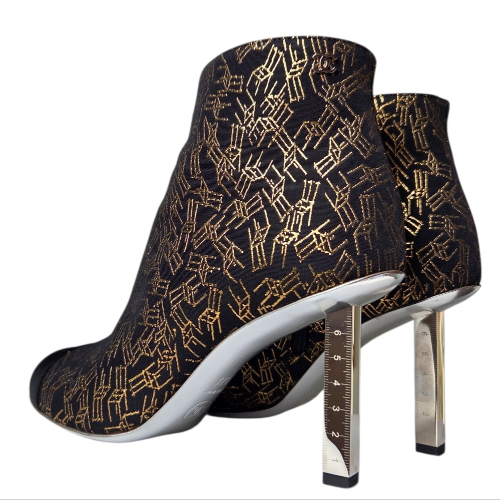 CHANEL CC Logo Cap Toe Ankle Boots With Metal Ruler Heels Gold Chair Print 37.5 - Picture 8 of 16